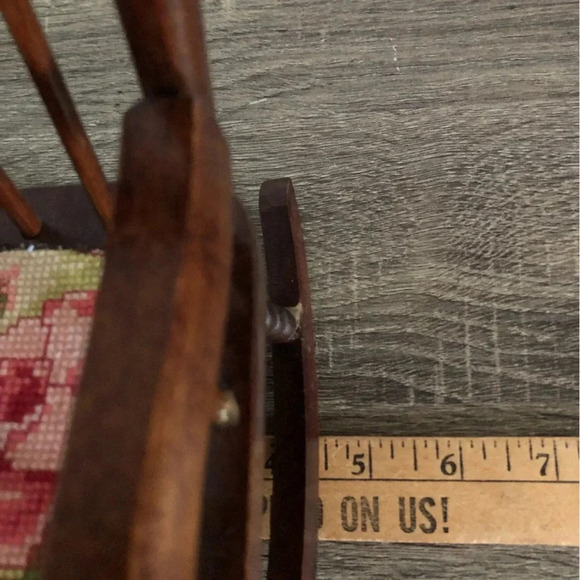 Vtg Doll Rocking Chair - Picture 6 of 7